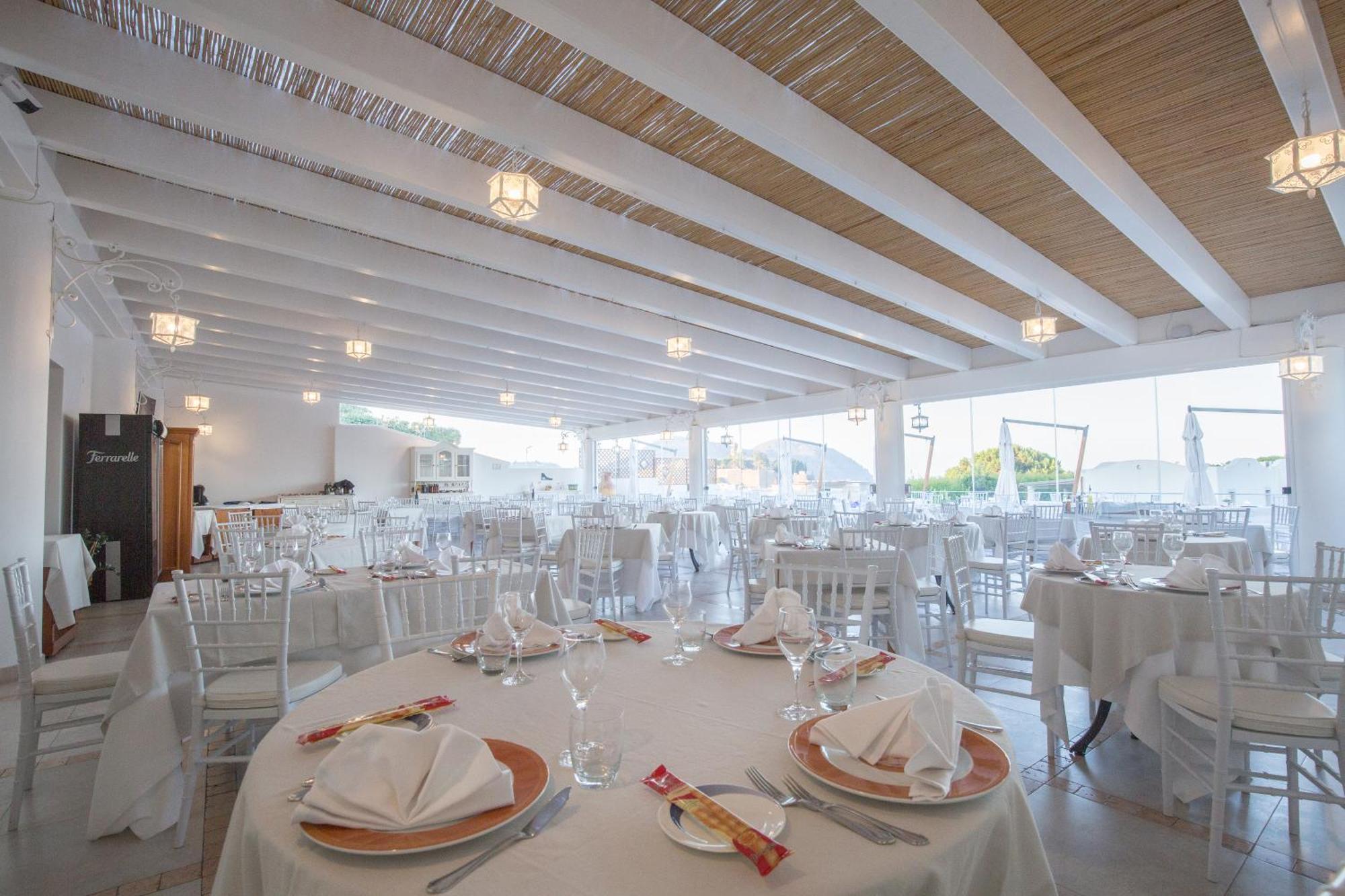 Hotel Tritone Lipari Εξωτερικό φωτογραφία